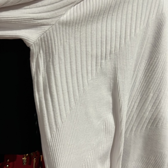 Michael Kors 3/4 sleeve blouse - Picture 7 of 7